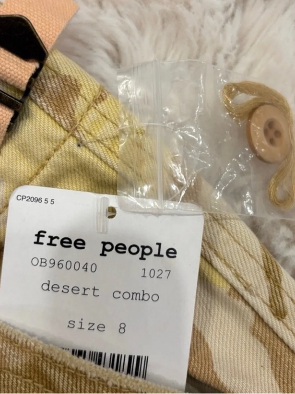 Sz8 We The Free desert combo shorts